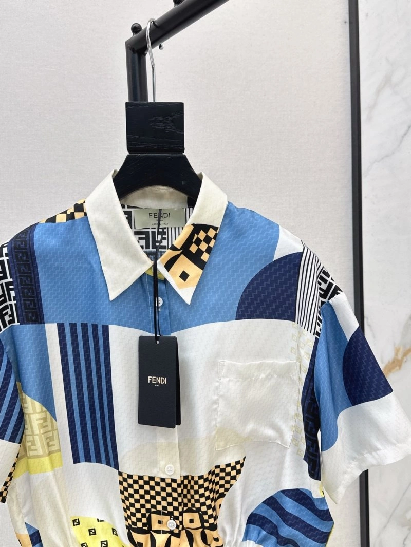 Fendi Short Suits Unique 120433