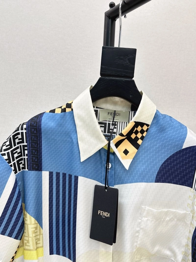 Fendi Short Suits Unique 120433
