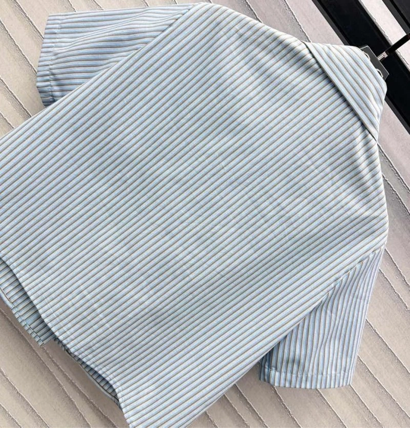Fendi Short Suits EasyMatch 120431