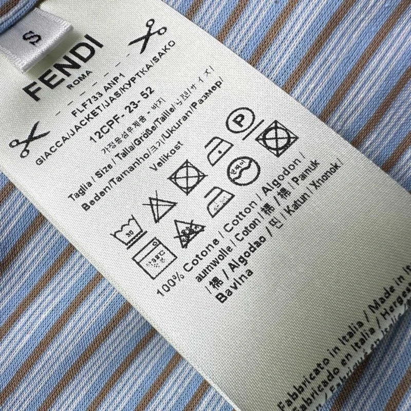 Fendi Short Suits EasyMatch 120431