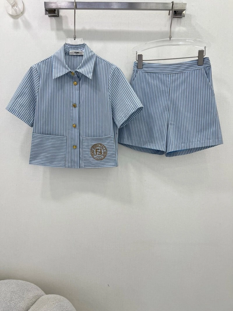 Vibrant Fendi Short Suits 120703