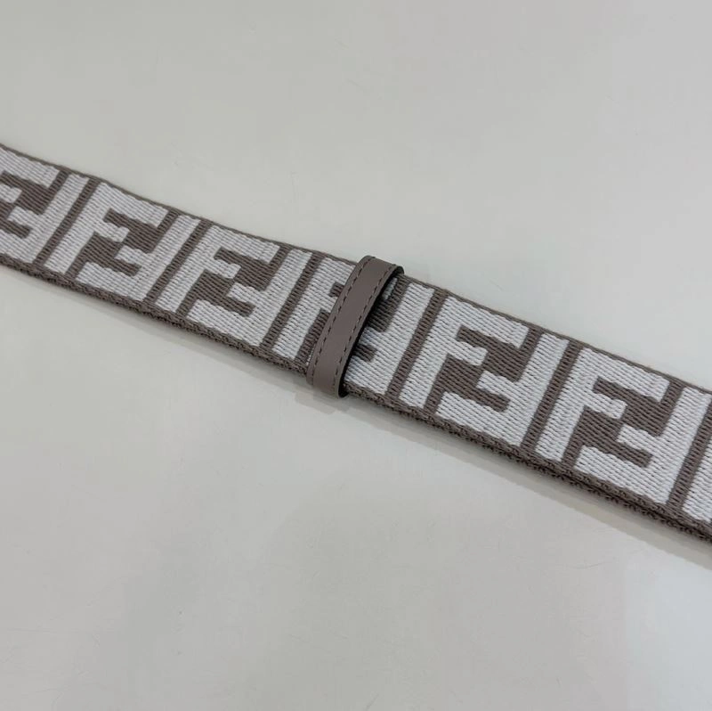 Elegant Fendi Shoulder Straps 57366