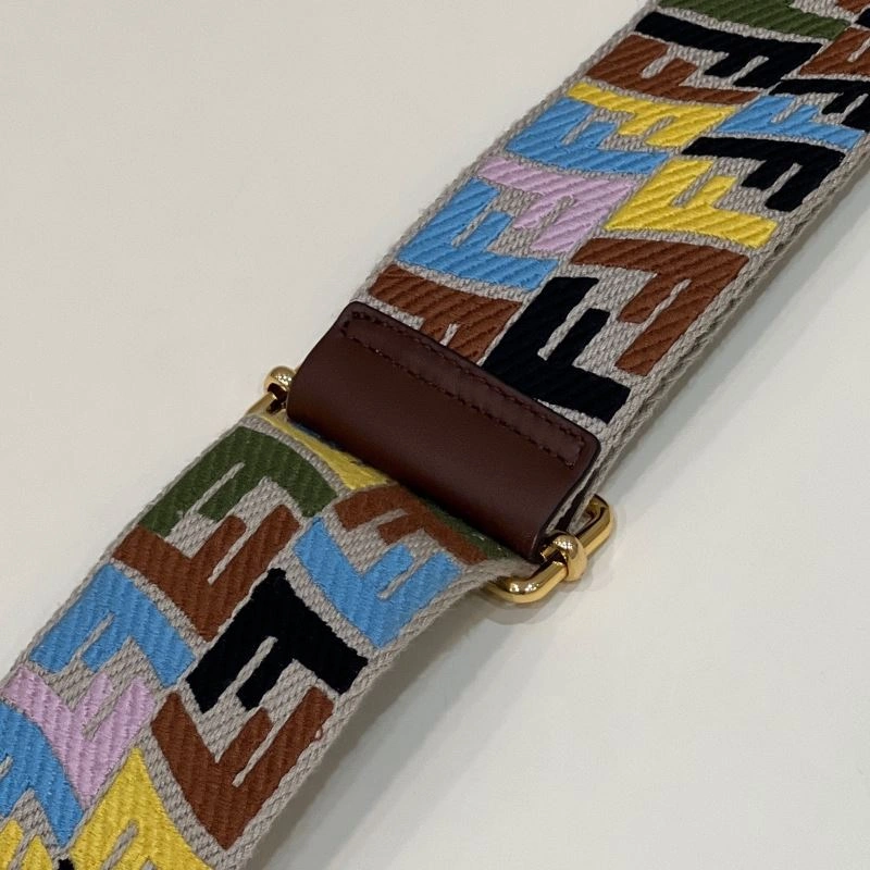 Fendi Shoulder Straps WellDesigned 57346
