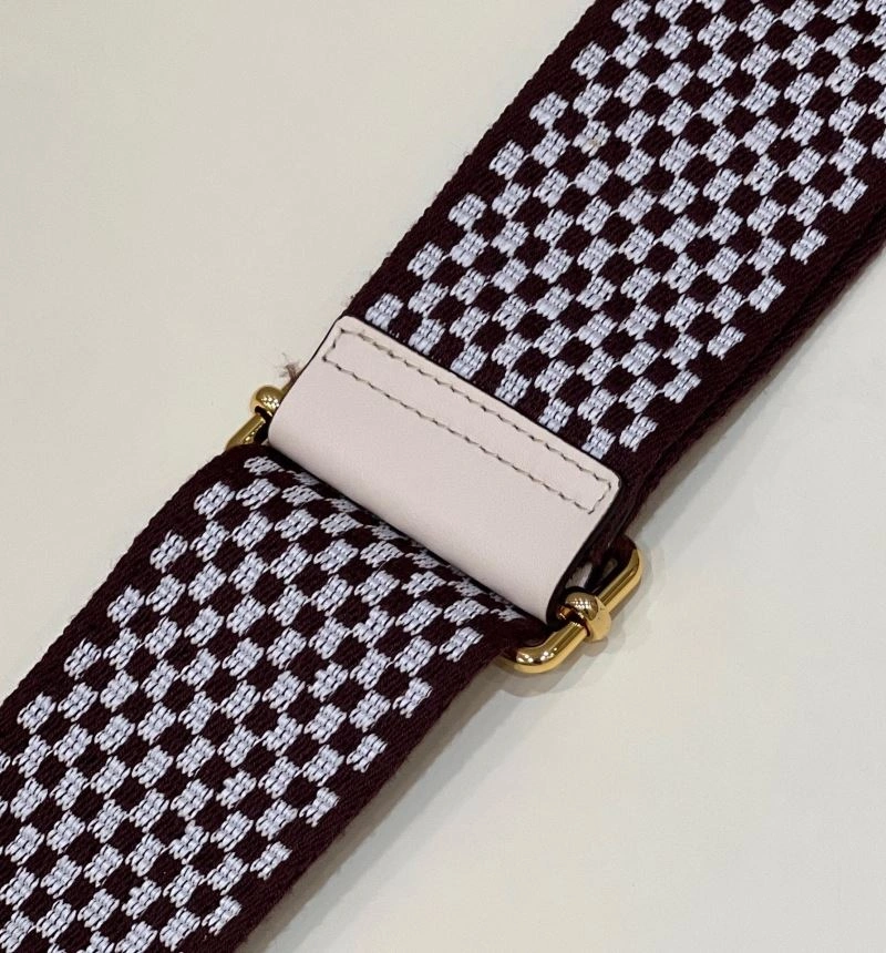 Cozy Fendi Shoulder Straps 57337