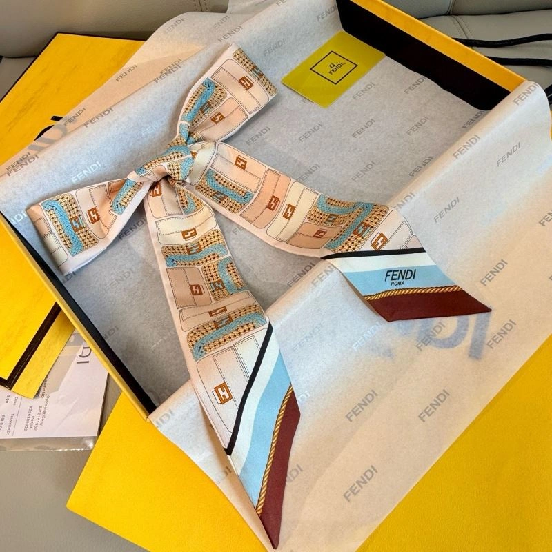 Fendi Silk GoAnywhere 272289