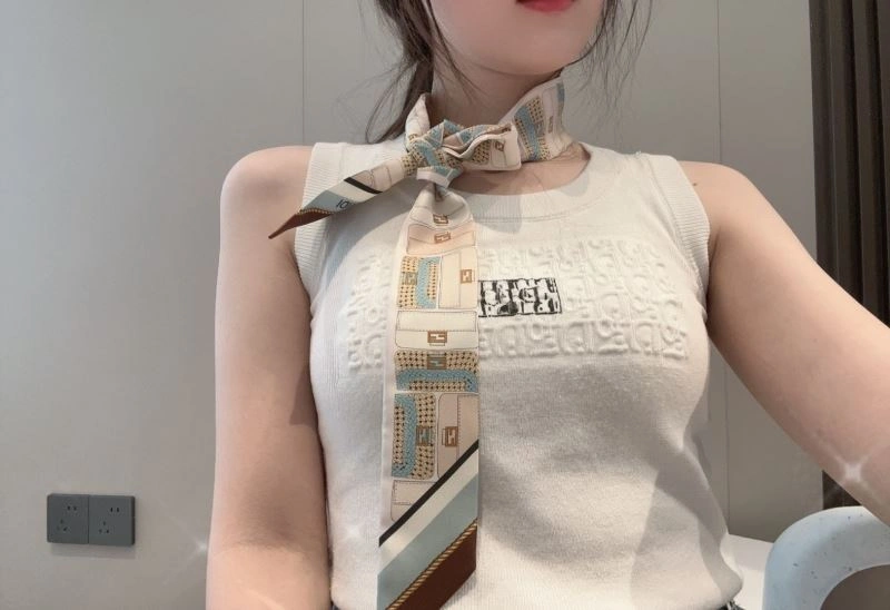 Trendy Fendi Silk 272900