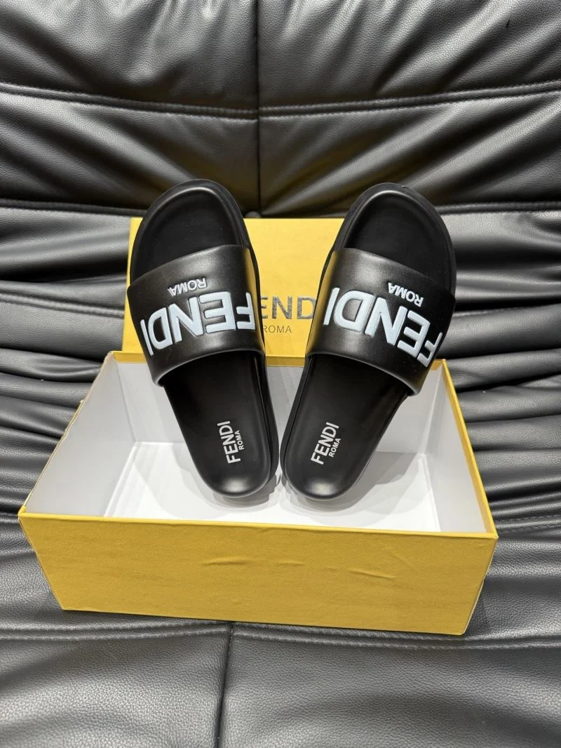 Fendi Slippers Bold 23183