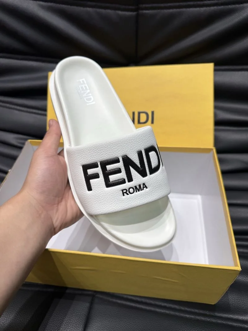 Casual Fendi Slippers 23189