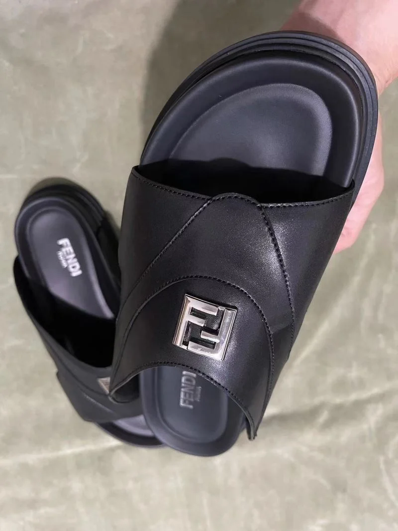 TechFriendly Fendi Slippers 23512