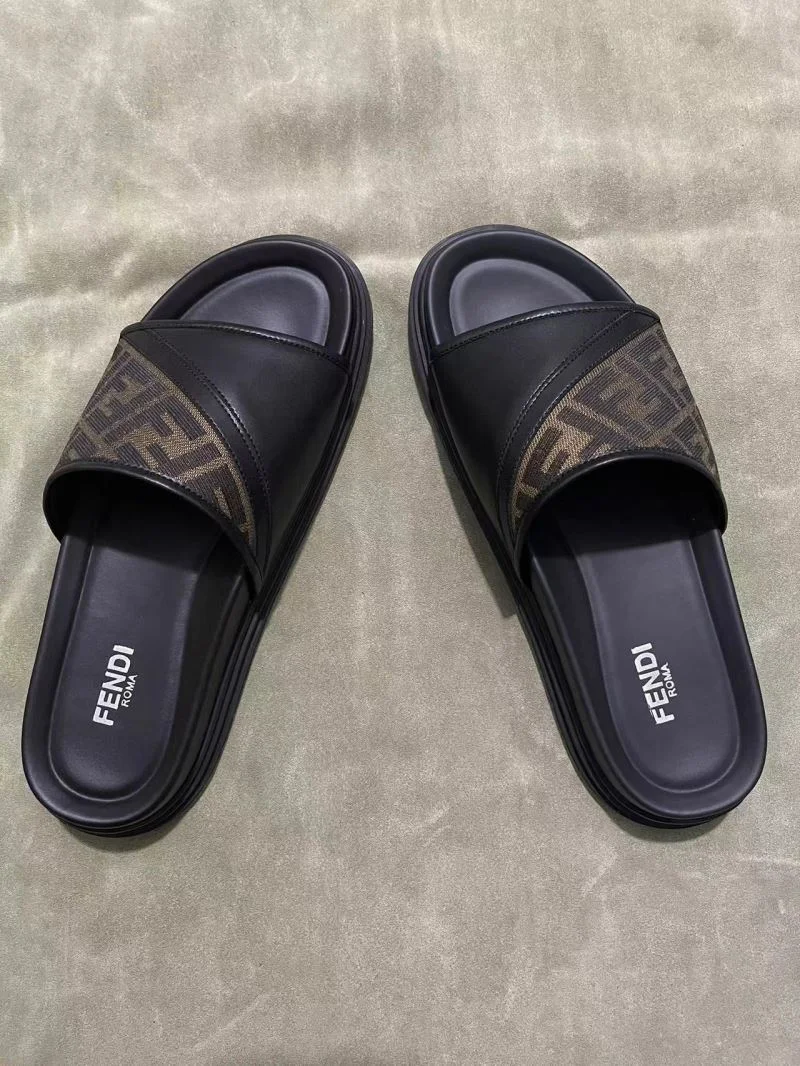 Attractive Fendi Slippers 23509