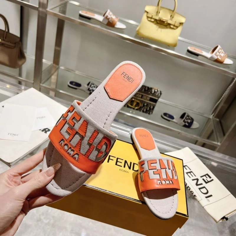 SmoothTexture Fendi Slippers 23384