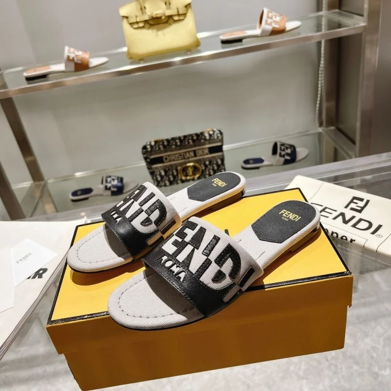 Durable Fendi Slippers 23383