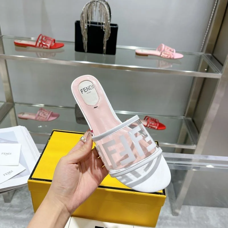 Fendi Slippers Comfortable 23369