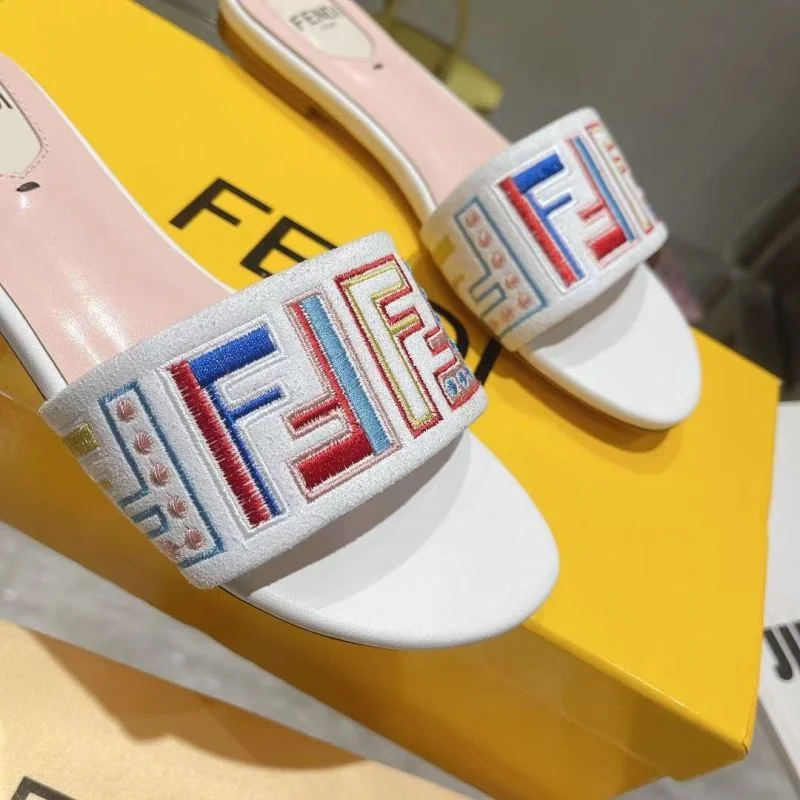 Seasonal Fendi Slippers 23371