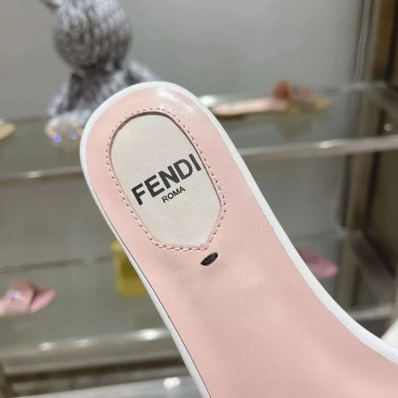 Seasonal Fendi Slippers 23371