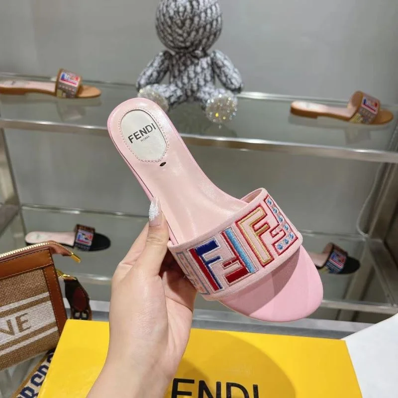Fendi Slippers FlexibleFit 23367