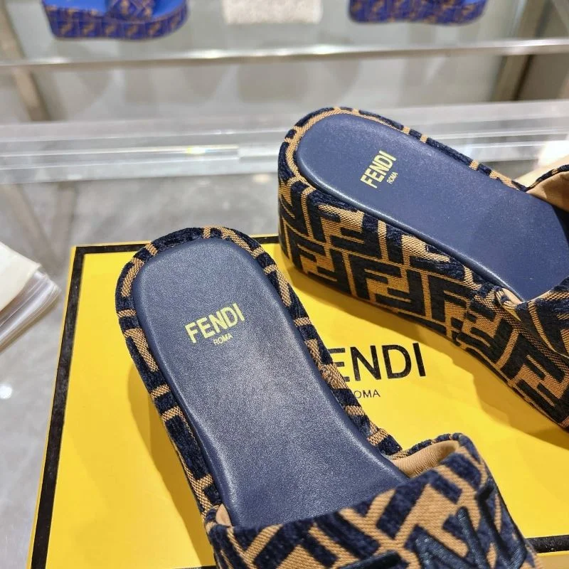 AllSeason Fendi Slippers 23363