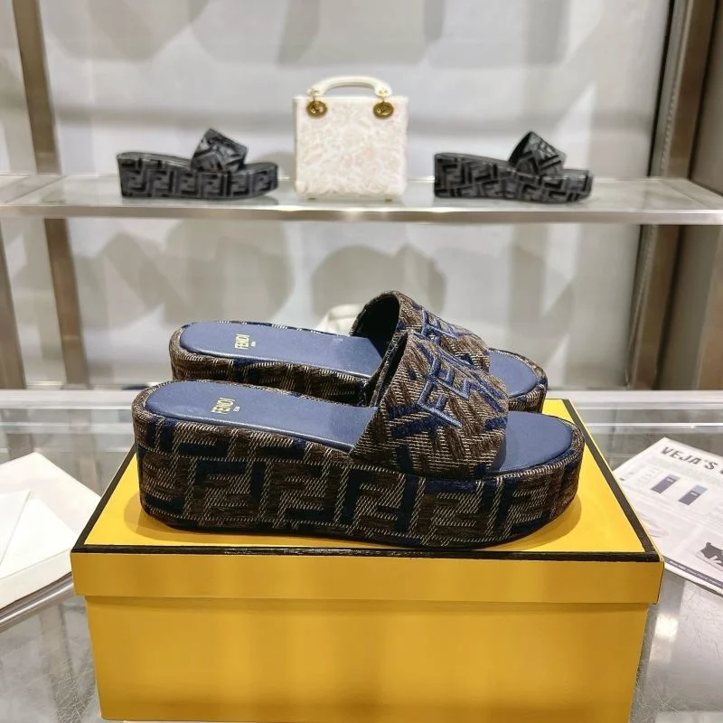UrbanChic Fendi Slippers 23357