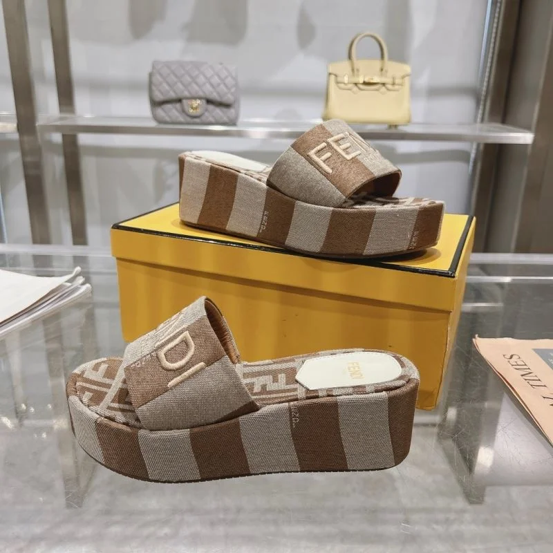 WrinkleFree Fendi Slippers 23364