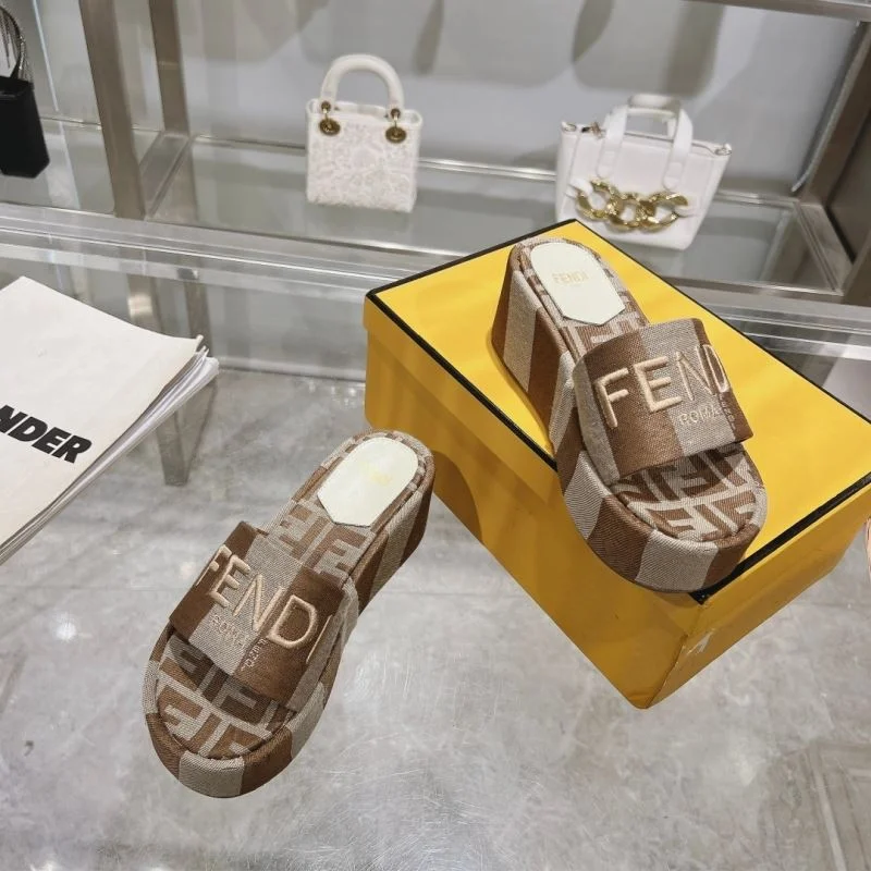 WrinkleFree Fendi Slippers 23364