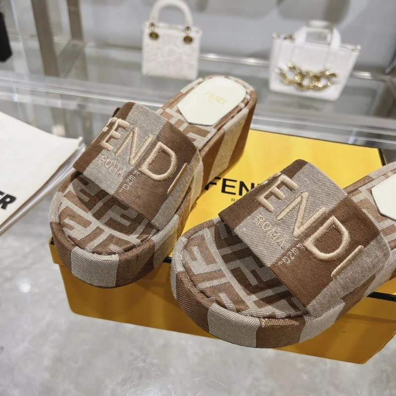 WrinkleFree Fendi Slippers 23364