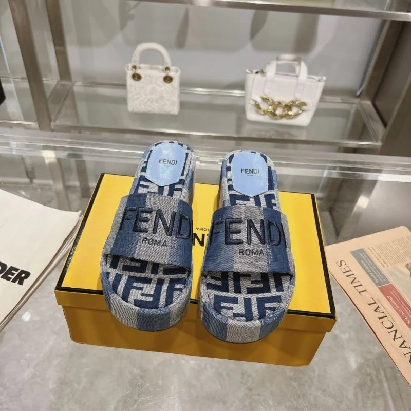 Modern Fendi Slippers 23352