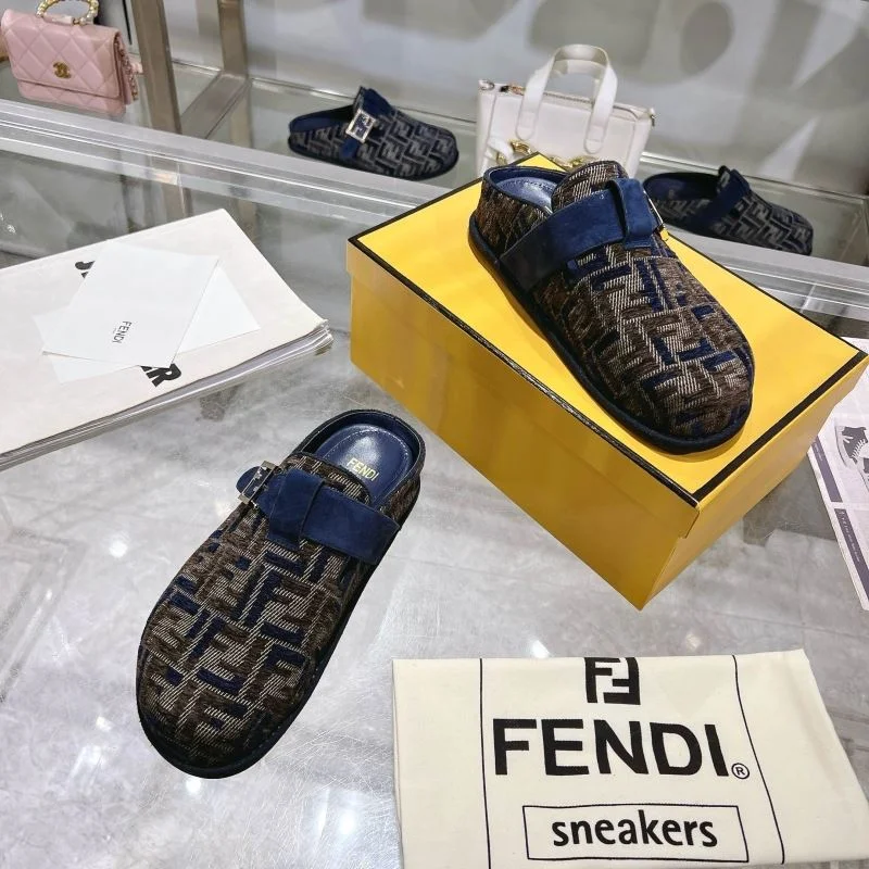 Fashionable Fendi Slippers 23346