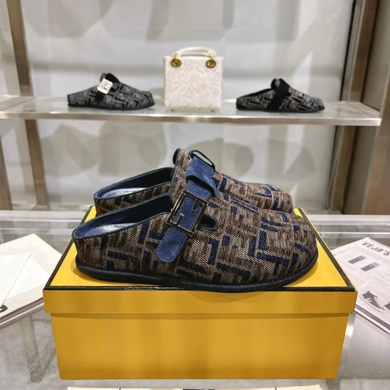 Fashionable Fendi Slippers 23346