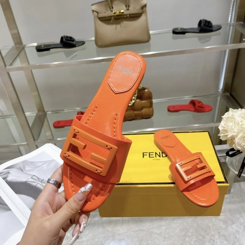 Timeless Fendi Slippers 23337