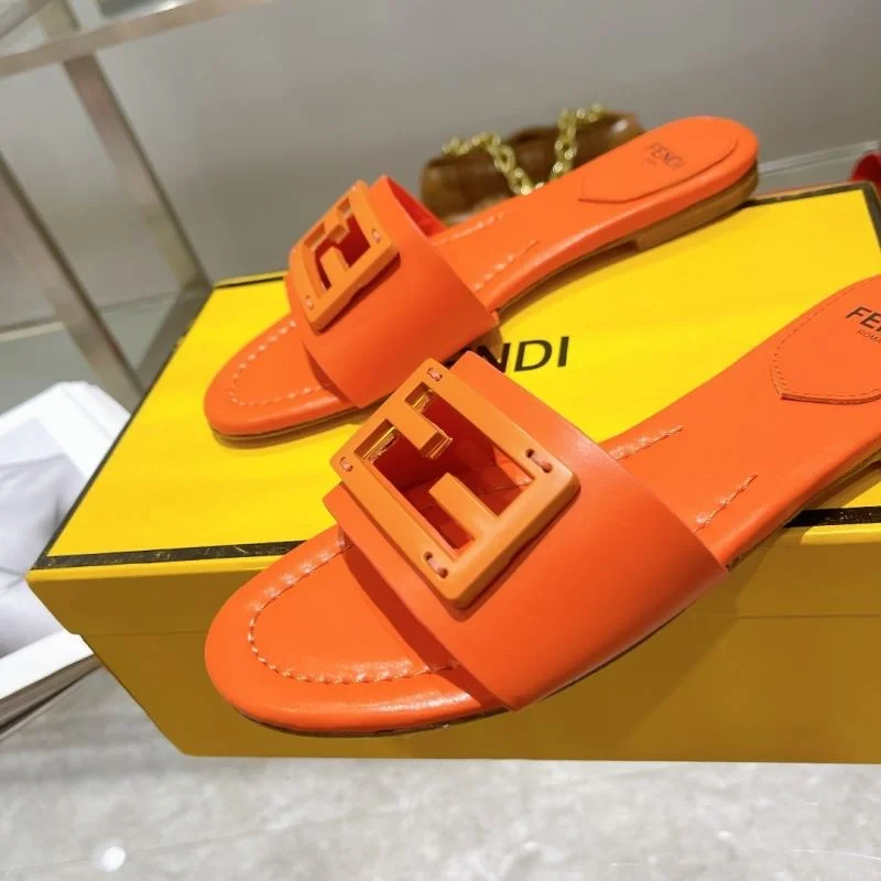 Timeless Fendi Slippers 23337