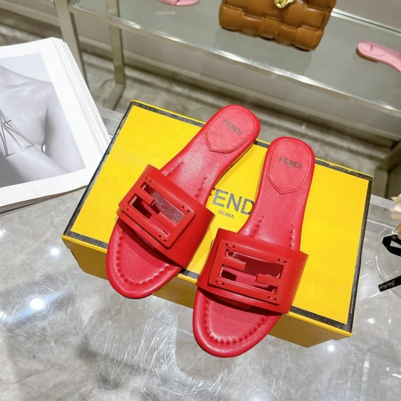 Trendsetting Fendi Slippers 23333