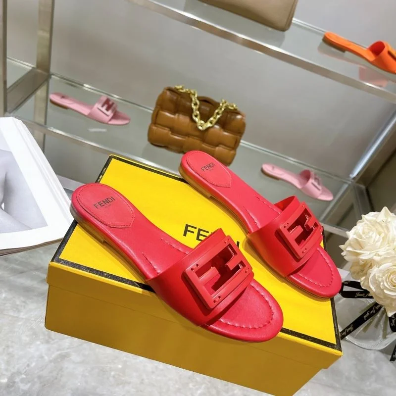 Trendsetting Fendi Slippers 23333