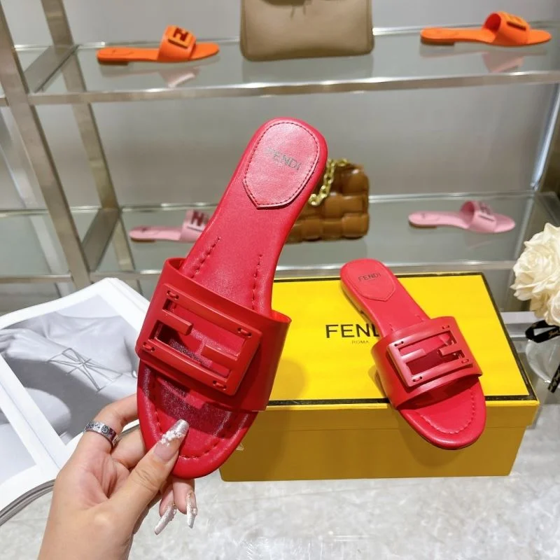 Trendsetting Fendi Slippers 23333
