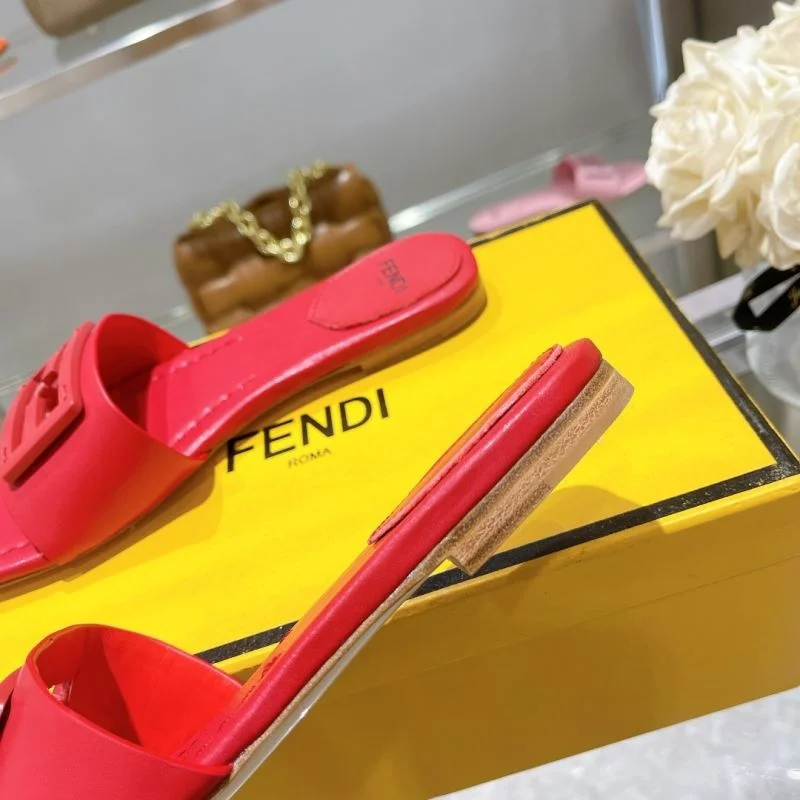 Trendsetting Fendi Slippers 23333