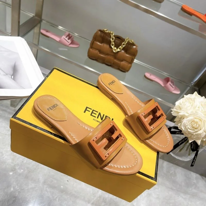 Fendi Slippers ComfortFit 23334