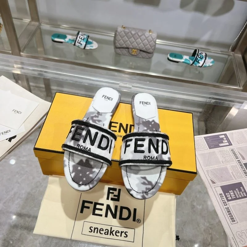 Fendi Slippers FlexibleFit 23332