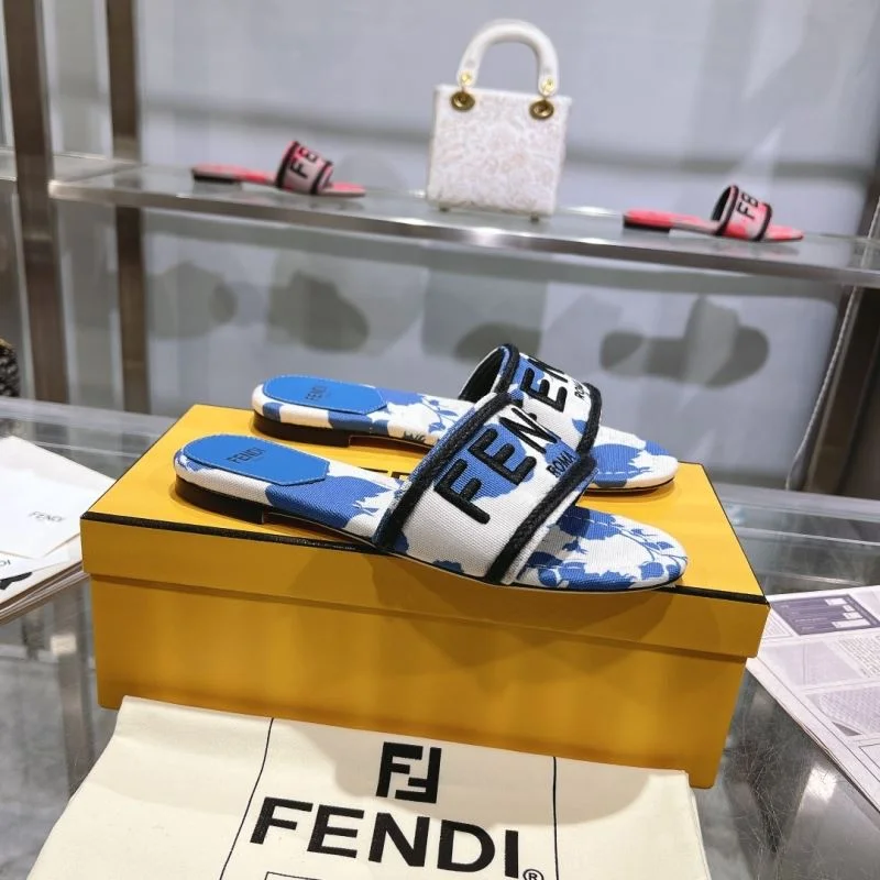 DailyWear Fendi Slippers 23329