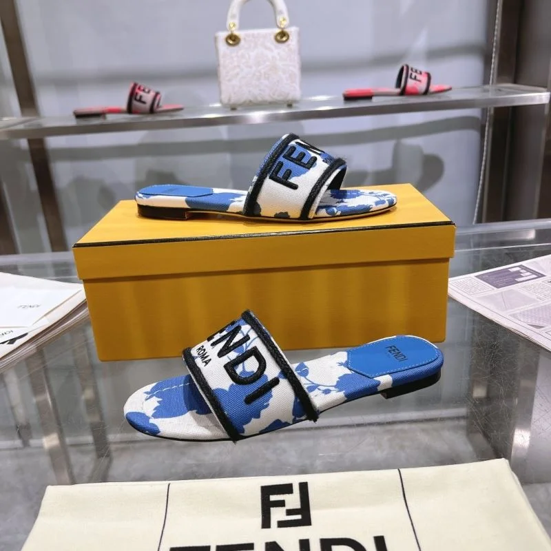 DailyWear Fendi Slippers 23329