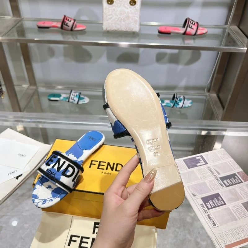 DailyWear Fendi Slippers 23329