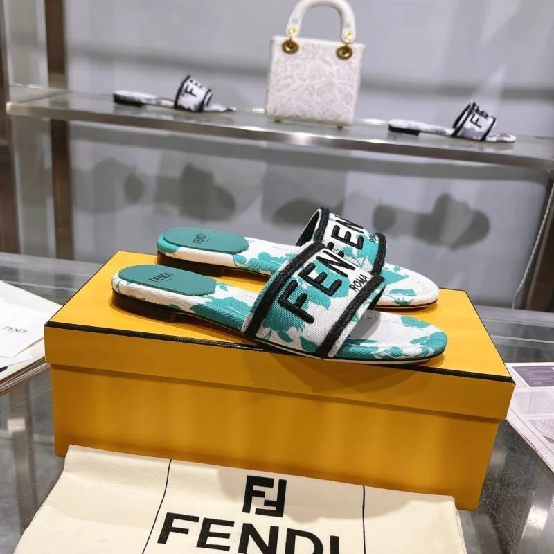 Timeless Fendi Slippers 23327