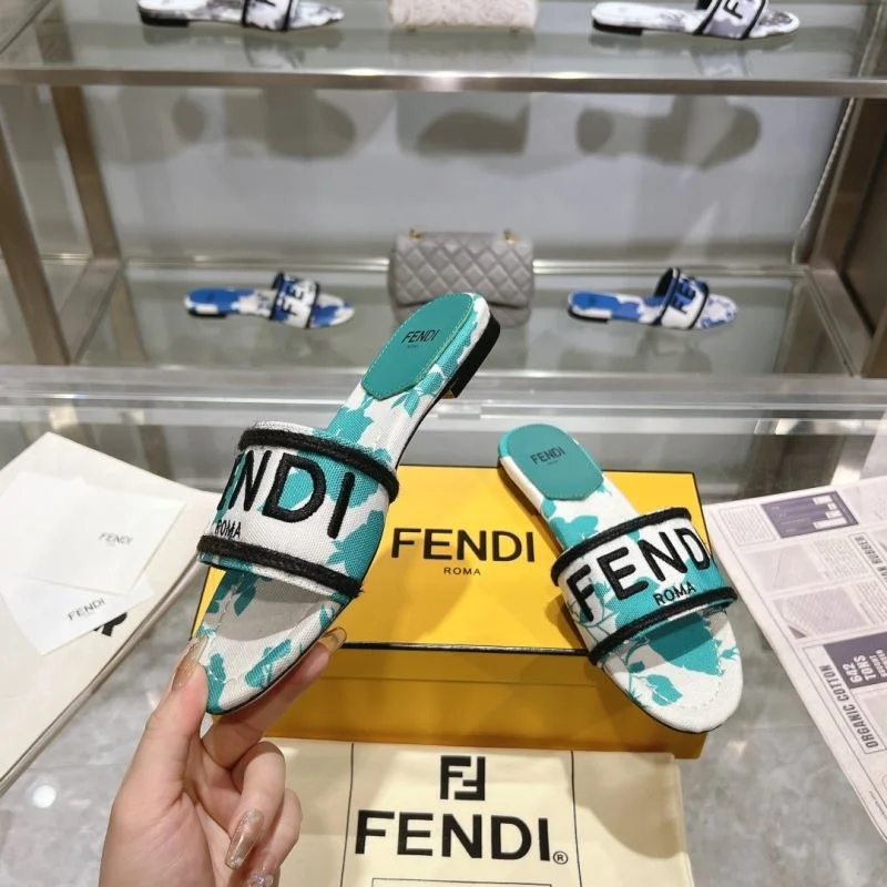 Timeless Fendi Slippers 23327