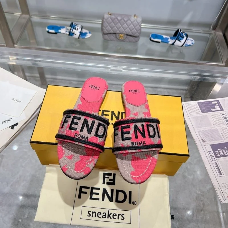 Fendi Slippers Breathable 23326