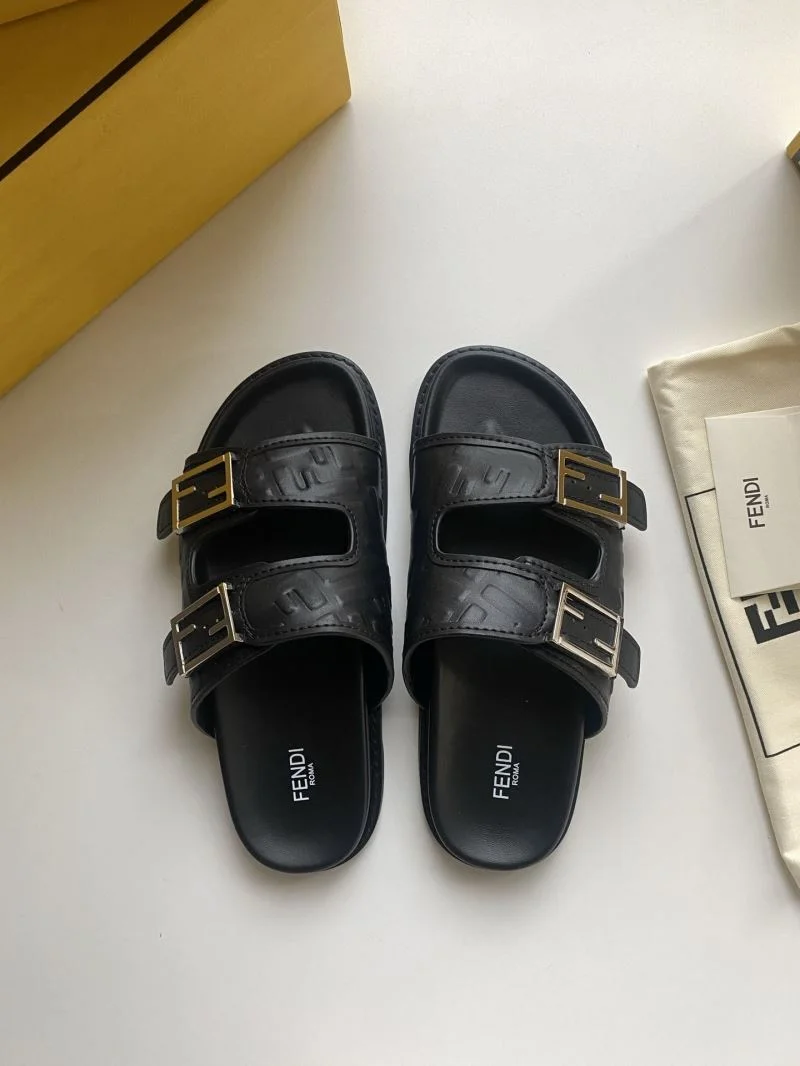 Comfortable Fendi Slippers 23597
