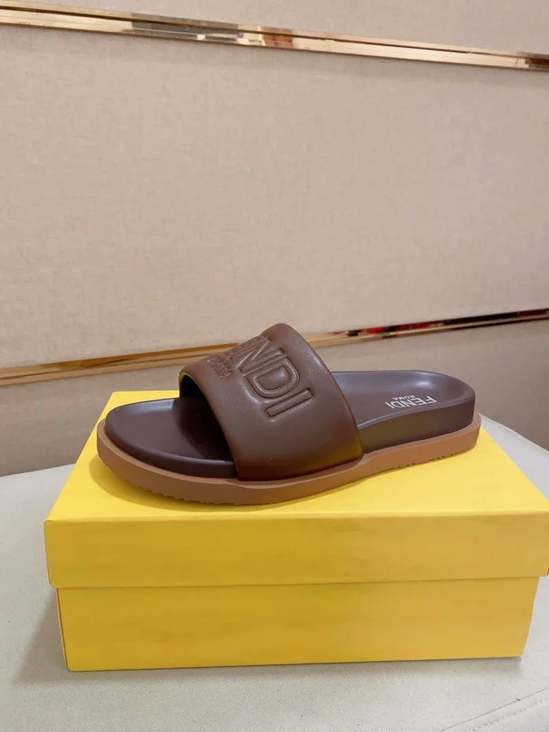 Casual Fendi Slippers 23579