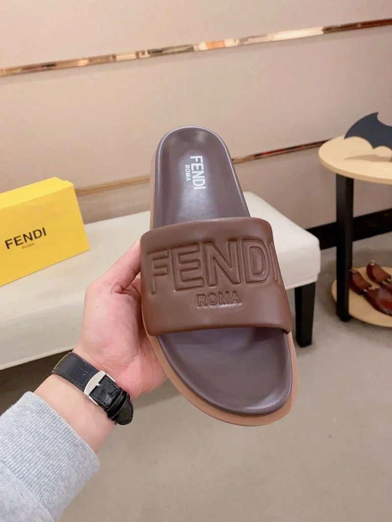Casual Fendi Slippers 23579