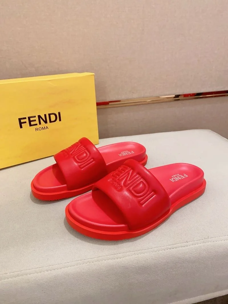 Supportive Fendi Slippers 23565
