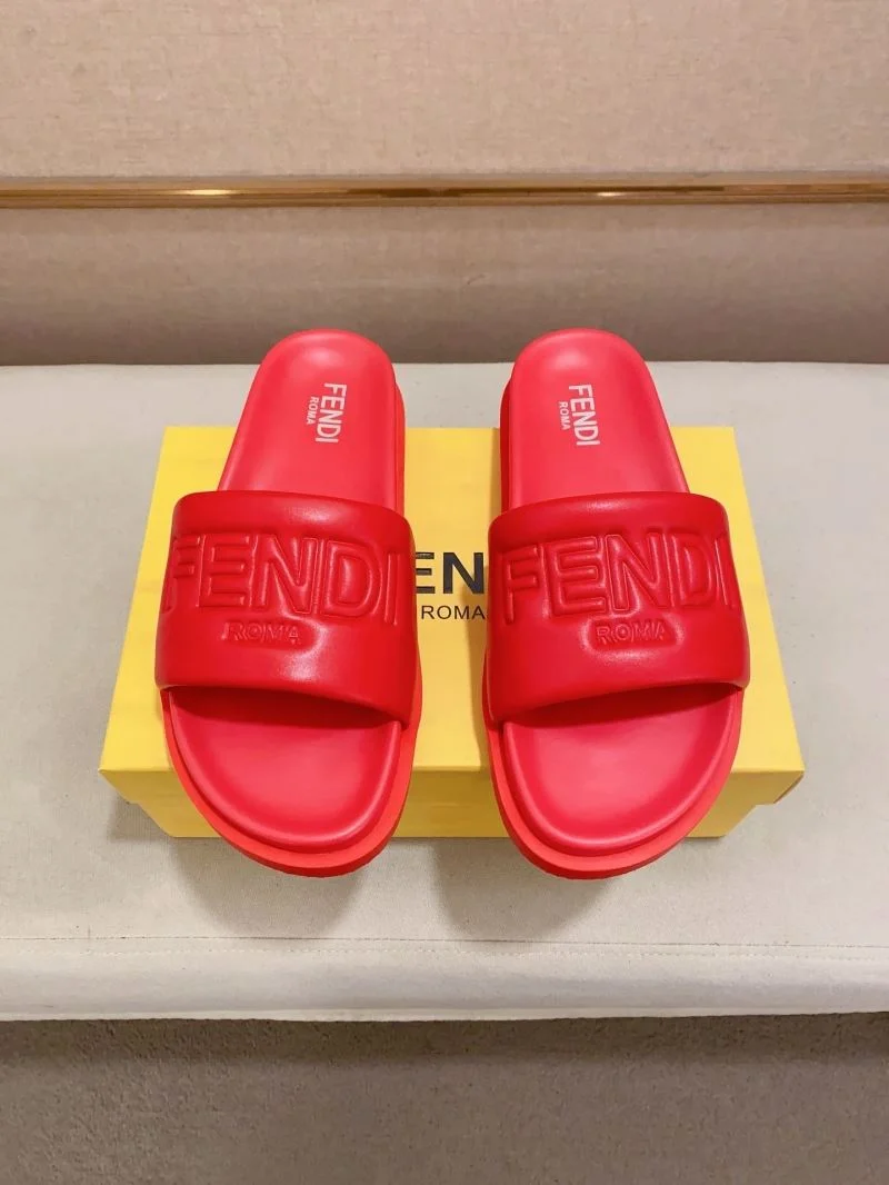Supportive Fendi Slippers 23565