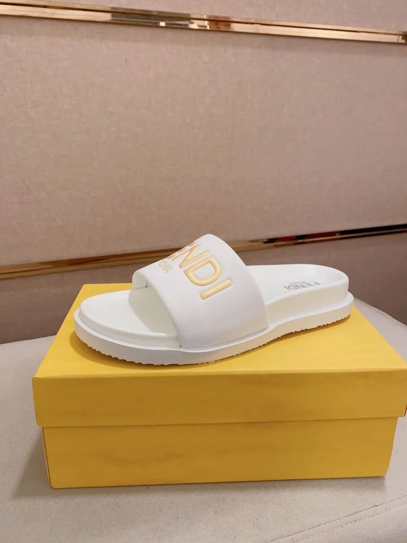 Fendi Slippers Durable 23559