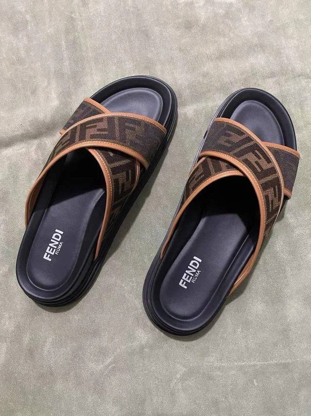 Fendi Slippers UrbanStyle 23278