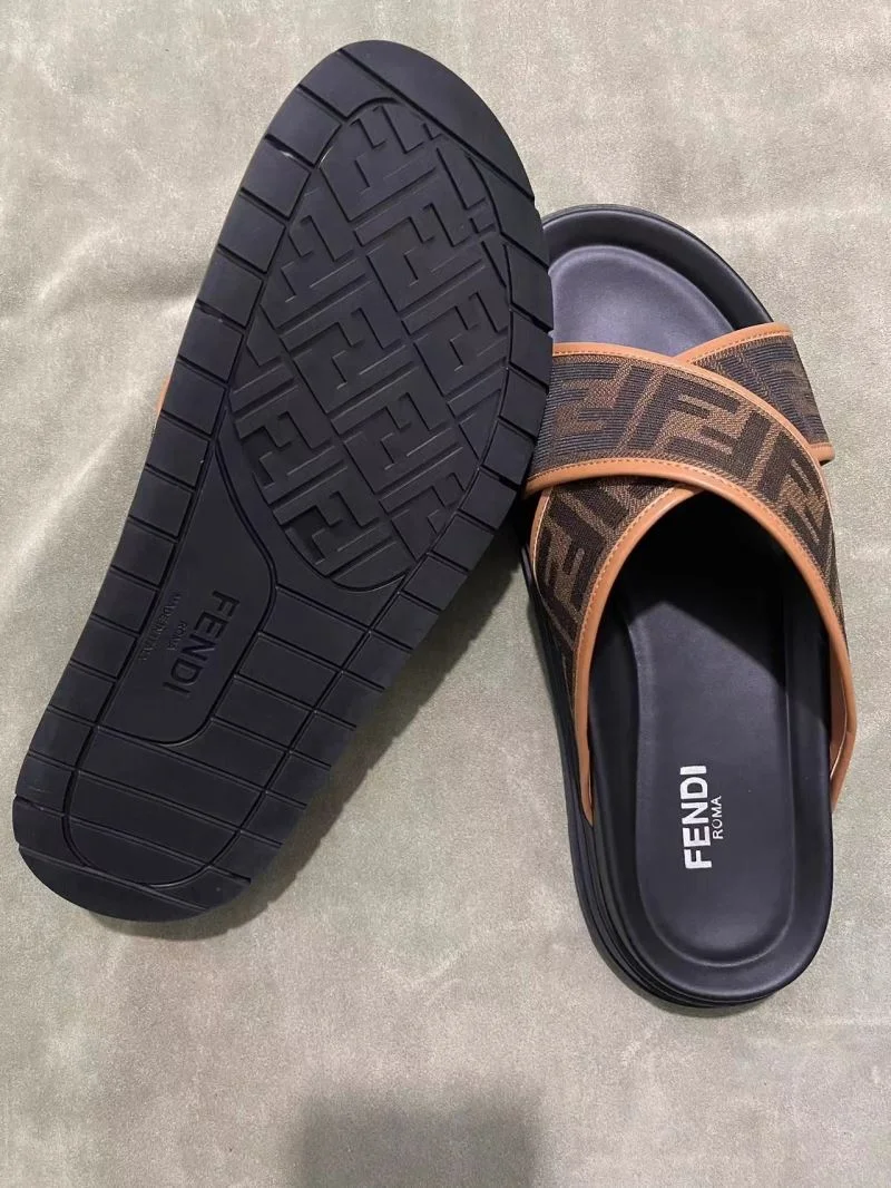 Fendi Slippers UrbanStyle 23278